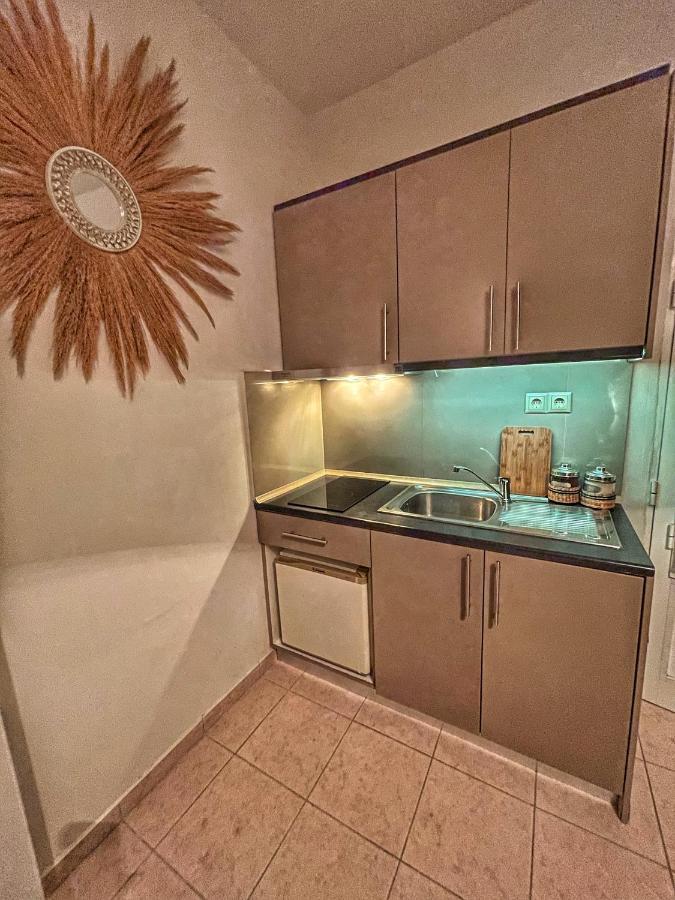 Seaview Apartment Tsoútsouros エクステリア 写真